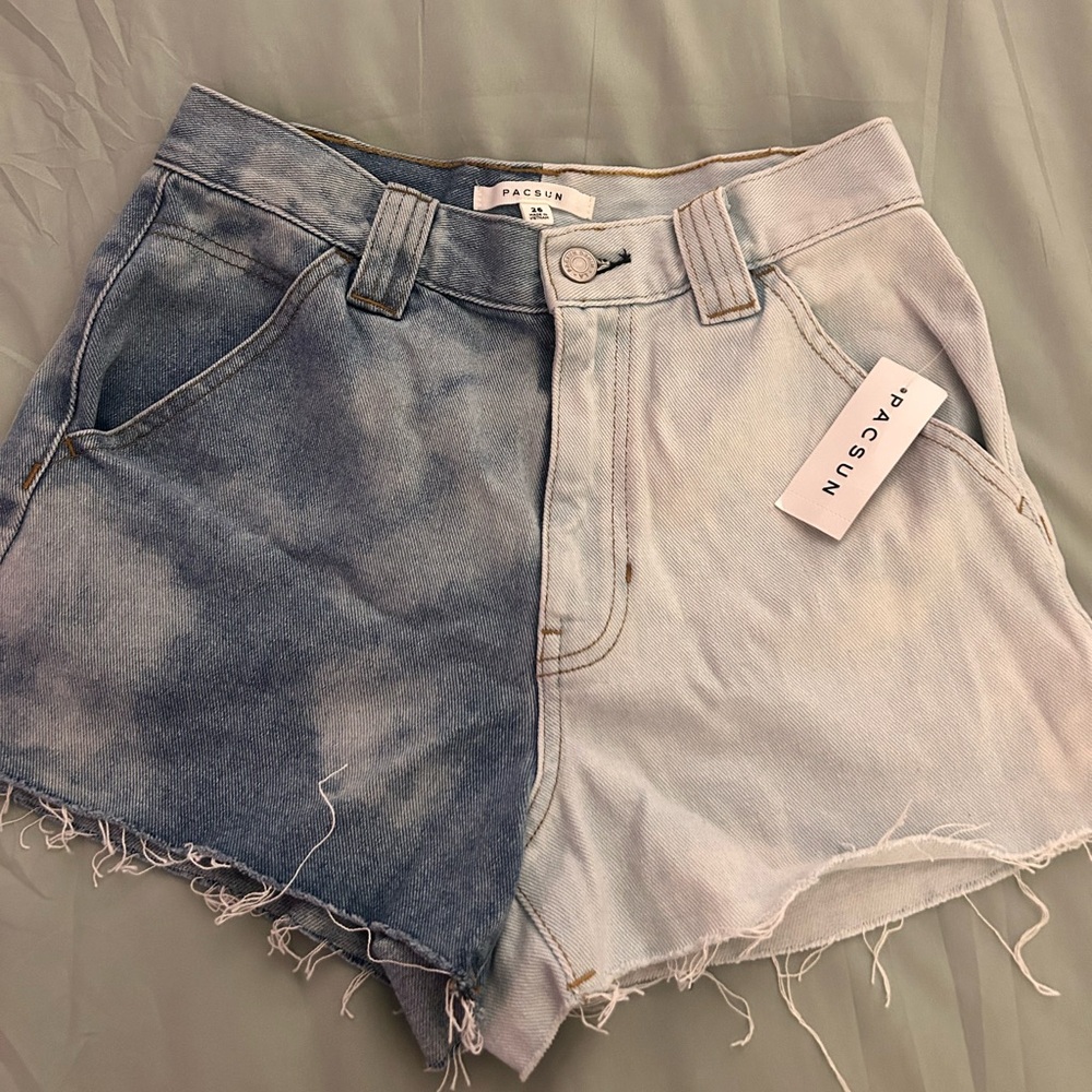 NWT High waisted Pacsun shorts size 26